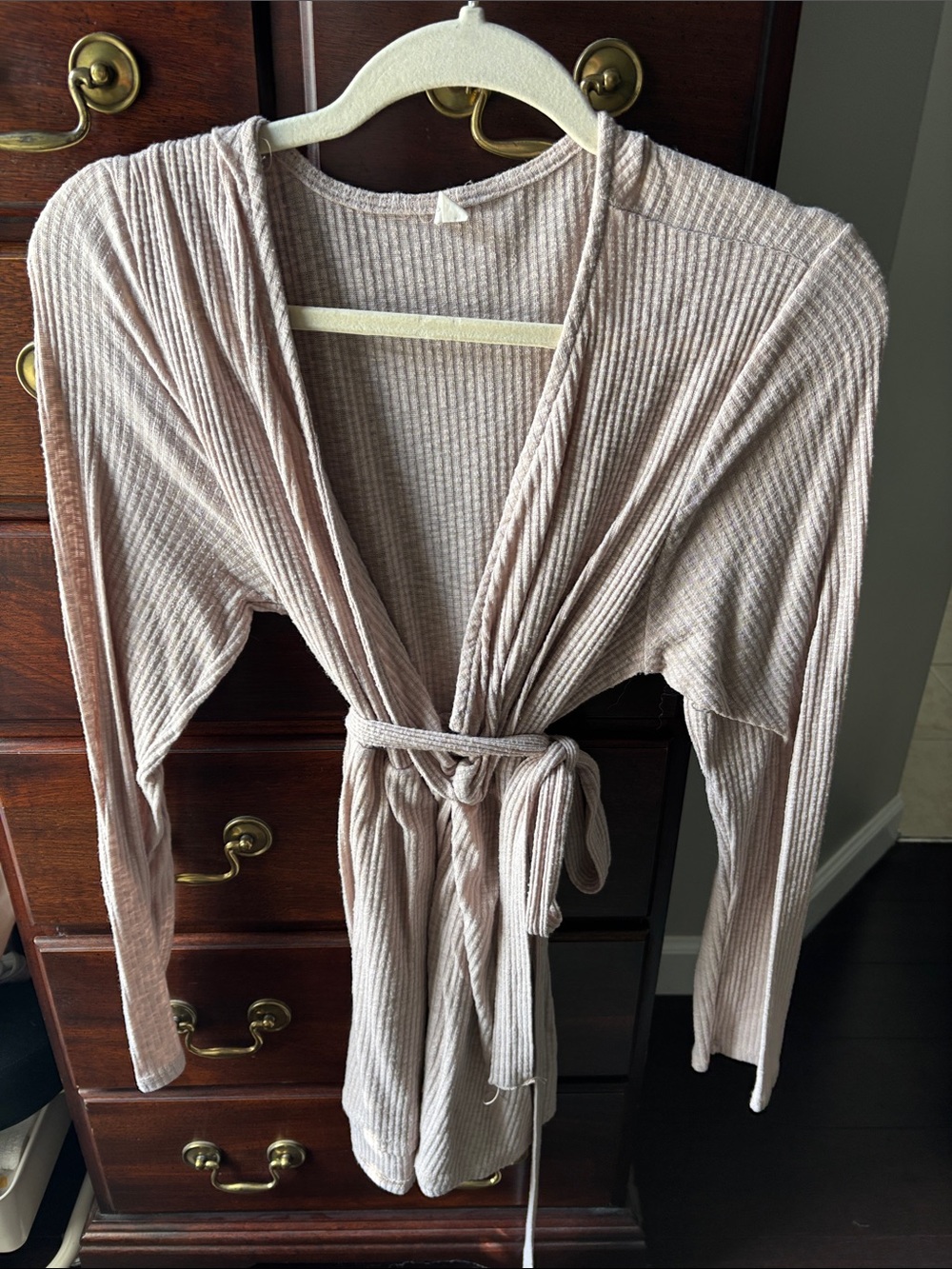 Ribbed Tie-Waist Women's Maternity Top